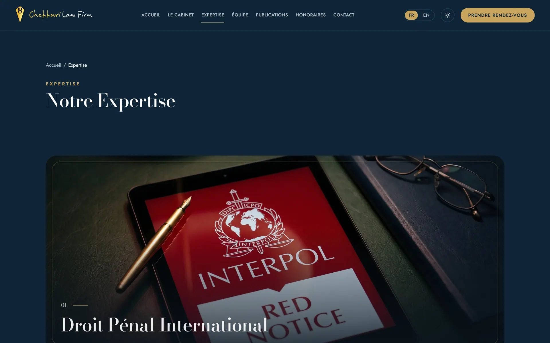Chekkouri Law Firm — Domaines d'expertise et bandeaux cinématiques